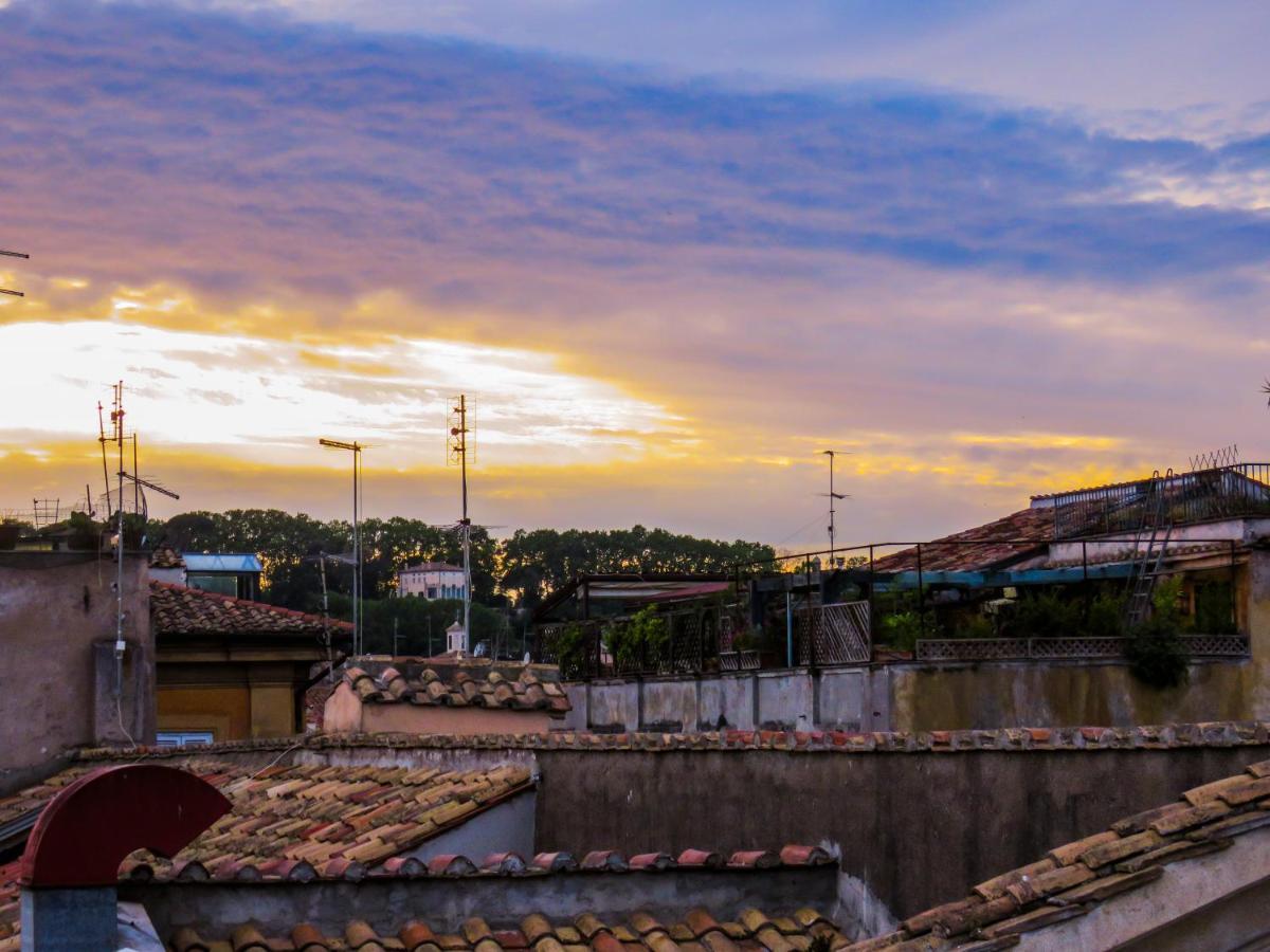 Mattia'S Penthouse - View Over Trastevere Roofs Rome Extérieur photo